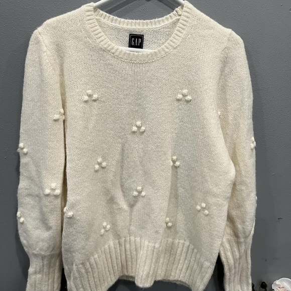 GAP Women's Cream Sweater - Picture 7 of 7